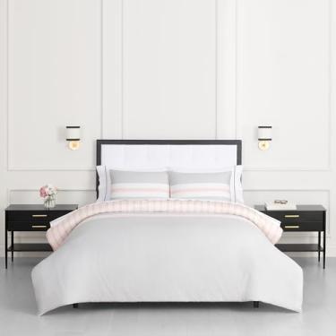 Imagem de kate spade new york Conjunto de edredom King listrado de 3 peças, 300 fios e capa reversível 100% algodão, roupa de cama quente para todas as estações, lavável na máquina, rosa e cinza