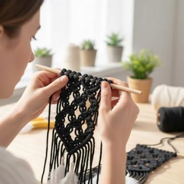 Imagem de Cordão de macramê 3 mm x 100 jardas corda de algodão colorido para pendurar na parede, decoração de casa, cabides de plantas (preto)