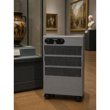 Imagem de Desumidificador Profissional M300 420m³ Anti Mofo 18L Analógico - Inov