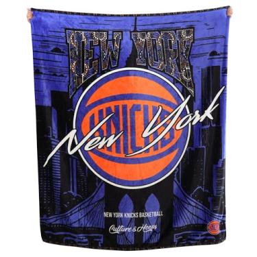 Imagem de Two Hype Cobertor NBA New York Knicks – Cobertor de pelúcia ultramacio nas cores do time, perfeito para dia de jogo ou decoração de casa, 152 x 170 cm