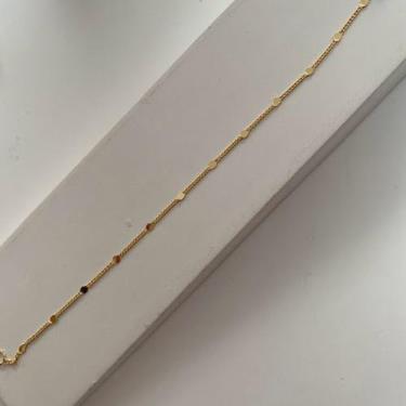 Imagem de Pulseira Delicada Coração Minimalista Semijoia Feminina Banhada a Ouro