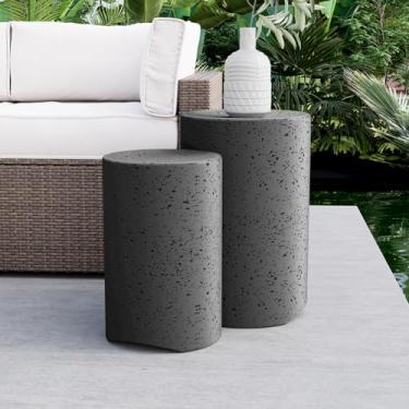 Imagem de COSIEST Mesa lateral de concreto, conjunto de 2 mesas laterais redondas para ambientes externos, bancos decorativos de jardim para ambientes internos e externos, mesa de canto de pátio com manchas,