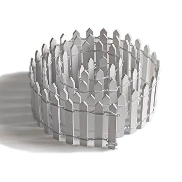 Imagem de Kai Dream Mini cerca de jardim de fadas de 88 cm - DIY pequena cerca decorativa de madeira para casas de bonecas, artesanato, dioramas, vasos de plantas e micropaisagens - branca