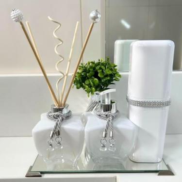 Imagem de Combo para Lavabo Jogo Banheiro - Difusor + Porta Sabonete Líquido e Escovas + Bandeja Organizadora- - Coleção Grécia (Branco/Prata)