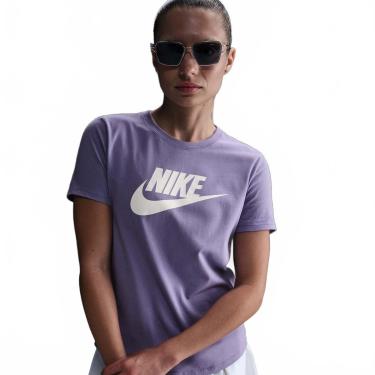 Imagem de Camiseta Nike Sportswear Essentials Feminina-Feminino