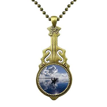Imagem de DIYthinker Colar com imagem de pessoas de barco azul com água oceânica e pingente de música de guitarra antiga