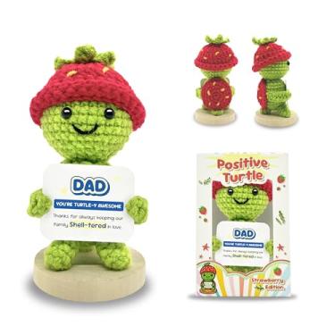 Imagem de THEGIFTY Tartaruga de suporte emocional feita à mão – Boneca de crochê de morango para positividade e decoração de mesa, pelúcia de animais de crochê para o pai – "You're Turtle-y Awesome