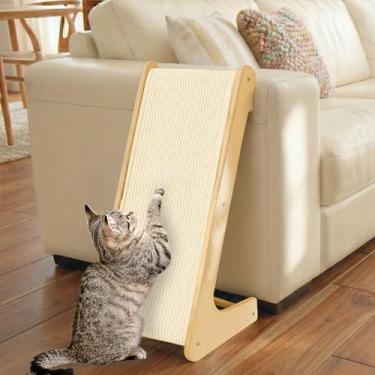 Imagem de PETKARAY Arranhador para gatos em forma de L, rampa de sisal para arranhar, almofada vertical para gatos internos, protetor de móveis de 64 cm com erva de gato, branco