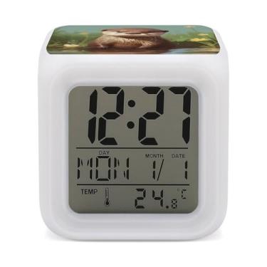 Imagem de RTFGHJS Despertador bonito lontra colorido despertador pequeno visor LED despertador digital relógio compacto relógio eletrônico para quartos cabeceira mesa prateleira tamanho único