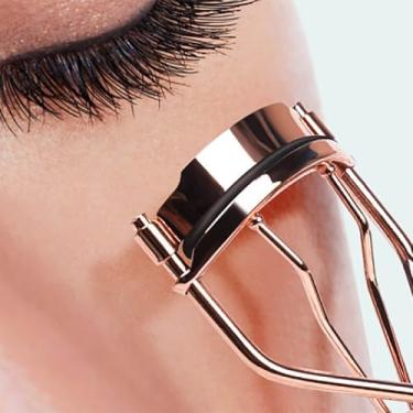 Imagem de Modelador de cílios grande-angular – design portátil de girassol, fixação sem dor para cachos naturais, ajuste ergonômico de 360° (dourado) BLC387-01