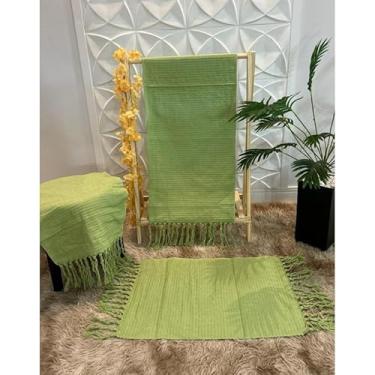 Imagem de Kit Passadeira de Cozinha 3 Peças Geométrica – Jogo de Tapetes em Tecido Grosso Algodão para Cozinha Sala e Quarto (Verde liso)