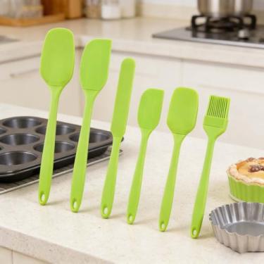 Imagem de Conjunto de 6 espátulas de silicone, ferramentas de cozimento antiaderentes resistentes ao calor, utensílios de cozinha fáceis de limpar para bolos, biscoitos e doces (verde)