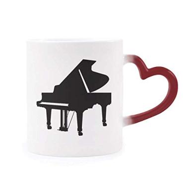 Imagem de Caneca de piano com estampa de instrumento de música clássica que muda de cor sensível ao calor do coração vermelho