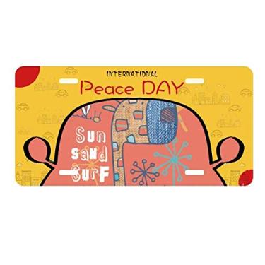 Imagem de Placa de carro vermelha girafa desenho animal luz do sol decoração de carro dia da paz