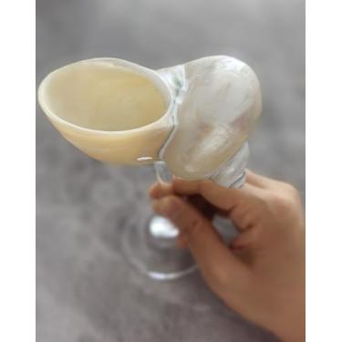 Imagem de DOCLY&WOPL Copo de concha branco brilhante feito à mão com concha martini, copo de coquetel, bebidas, festa, praia, casamento, damas de honra, presentes (concha nº 5)