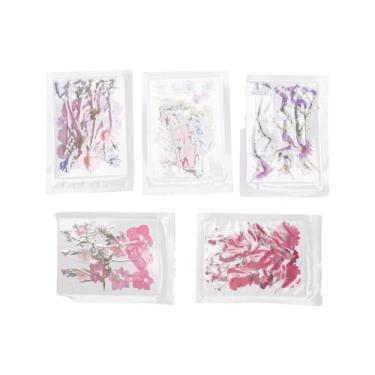 Imagem de Generic Conjunto de Flores Secas Prensadas, 100 Peças Lindo Conjunto de Flores Prensadas Reais para Artesanato, Design Elegante, ótimo para Artesanato Em Resina, álbuns de Recortes, Tamanho de Cartão Branco de 4,13 X 5,71 pol., Presentes Exclusivos (planta 3)