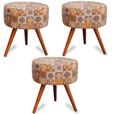 Imagem de Kit 3 Puff Cama Inbox Bagdade Redondo com Pés em Madeira Maciça Tecido Suede