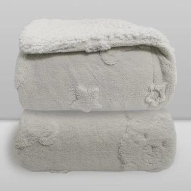 Imagem de Cobertor Bebe Plush com Sherpa Relevo Urso - LAÇO BEBE, Cinza