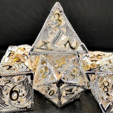 Imagem de Jewelry Like Hollow D&D Metal Dice with 3D Dragon Feature, Silver and Golden Numbers