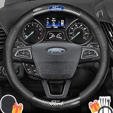 Imagem de Capa de volante compatível com Ford, couro napa premium e textura de fibra de carbono brilhante capa de volante com 2 porta-copos e cabo USB de carregamento rápido (preto)