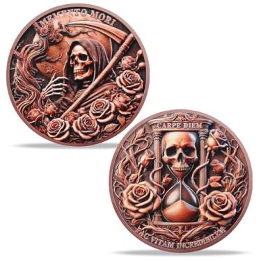 Imagem de AtSKnSK Moeda Memento Mori Moeda Momento Mori Crânio Moeda Presentes Memento Mori Calendário Living Memento Mori Amor Fati Coin (Árvore Morta Rosa Esqueleto)