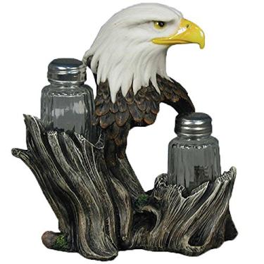 Imagem de Conjunto de saleiro e pimenteiro de vidro de águia careca com suporte de exibição de estatueta decorativa para bar patriótico americano e decoração de cozinha ou decorações de mesa de chalé rústico e
