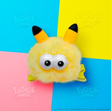 Imagem de Monstrinho Bolinha de Pelúcia Pequeno Presilha Cabelo Maluco Bichinho Olhos Grandes Fofo Engraçado Pikachu Amarelo