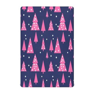 Imagem de Qilmy Lençóis de berço de árvore de Natal rosa, de microfibra macia, respirável, elástico, lençol com elástico para meninos e meninas, miniberço, 132 x 71 cm, capa de colchão infantil portátil