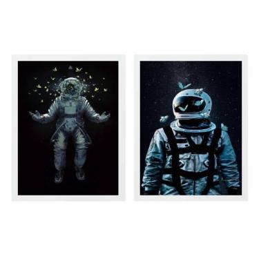 Imagem de Kit 2 Quadros Astronautas Borboletas 24X18Cm Moldura Branca