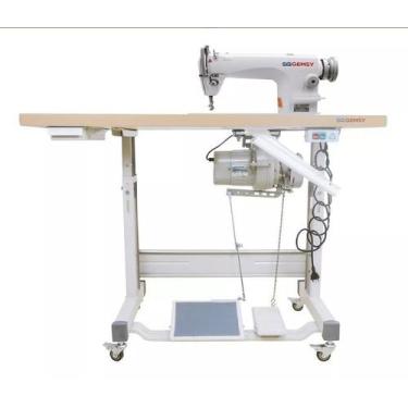 Imagem de Máquina de Costura Reta Industrial Gemsy+brindes, Bivolt