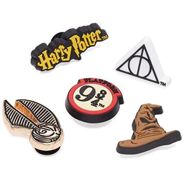Imagem de Crocs Jibbitz Pacote com 5 pingentes de sapatos do Harry Potter | Jibbitz para crocodilos, símbolo do Harry Potter, tamanho único, Harry Potter Symbol