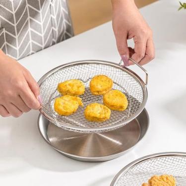 Imagem de Cesta de churrasqueira, rack de fritadeira a ar, cesta de grelha de malha redonda de aço inoxidável com duas alças para torrar, cozinhar a vapor, resfriamento, churrasco