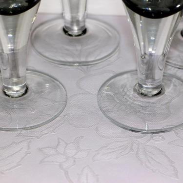 Imagem de 4 Forros De Armário Seleção Branco 34x400cm Total 16 Metros - Idealiza