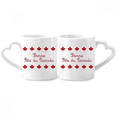 Imagem de Maple Leaf Happy Canada Day Slogan vermelho conjunto de canecas de porcelana para casais, copo de cerâmica para amantes, alça de coração