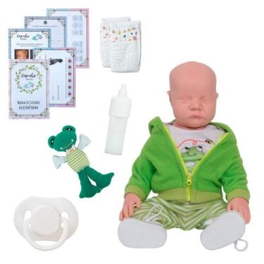 Imagem de Bebê Reborn Realista Sapinho com Roupinha e Accesório - Cegonha Reborn