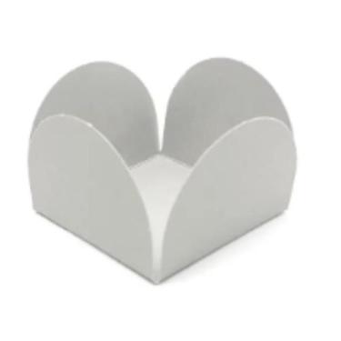 Imagem de Forma Doce 4 Petalas N6 Branco Com 50 Plac