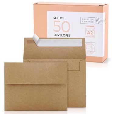 Imagem de Sweetzer & Orange Envelopes A2 Brown Self Seal Paper Mailers (50 com caixa). Luxo 150gsm para porta-cartões e convites 4,375 x 5,75, fotos, casamento, cartões RSVP, inserções de correspondência