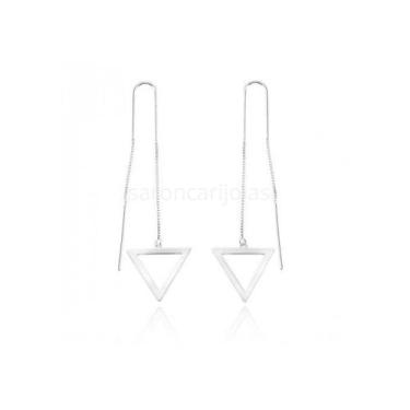 Imagem de brinco  triangulo corrente minimalista em prata 925 - isa roncari joia
