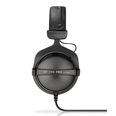 Imagem de Fones de ouvido de estúdio over-ear beyerdynamic DT 770 PRO de 80 Ohm em cinza. Design...