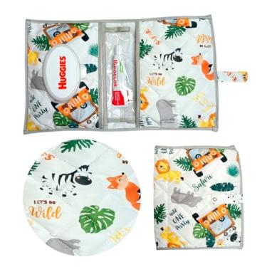 Imagem de Porta Fraldas Lenço Umidecido Pomada Portátil Para Bebê Menina Menino (Safari)