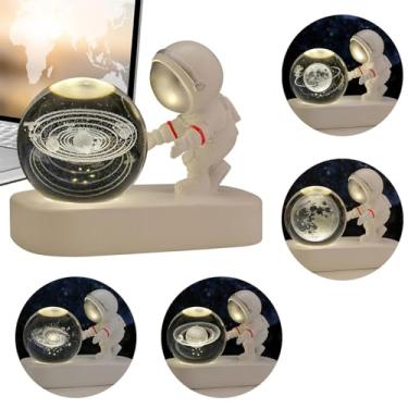 Imagem de Luminária Bola de Cristal 3D LED Astronauta DT1553ESL Sistema Solar, Esfera de Cristal, Luminaria 3D, Bola de Cristal 3D. Luz Noturna. Projetada para Criar Um Efeito Único!