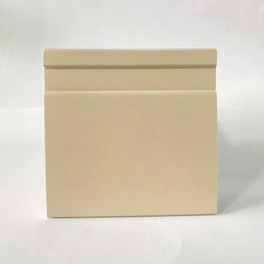 Imagem de Kit Com 5 Barras Rodapé De Poliestireno 10cm X 15mm Frisado Color 12m Grey Rose