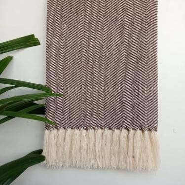 Imagem de Manta para Sofa Grande, Manta de Sofa Luxo Grossa RúStica,180x120cm Decoração Sofa Cama Posta，Um Produto Essencial para o Lar(Marrom escuro com crú)