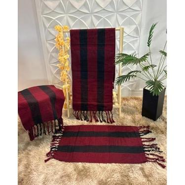 Imagem de Kit Passadeira de Cozinha 3 Peças Geométrica – Jogo de Tapetes em Tecido Grosso Algodão para Cozinha Sala e Quarto (Preto c/Vinho)