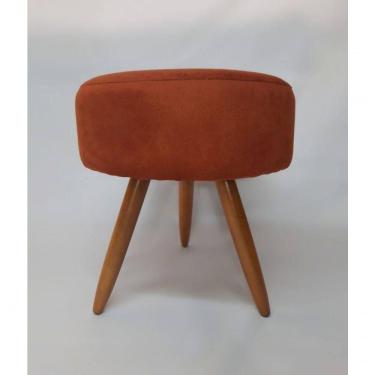 Imagem de Puff Decorativo Lavinia Suede Pes Castanho Terracota