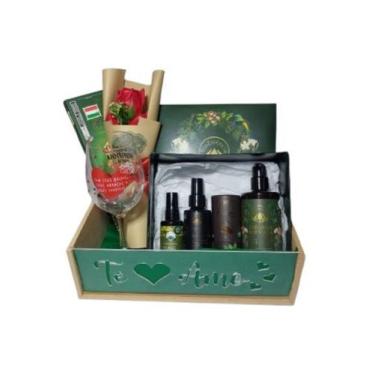 Imagem de Cesta Luxo Dia dos Namorados com Kit BioEssência, Flores Taça Chocolat