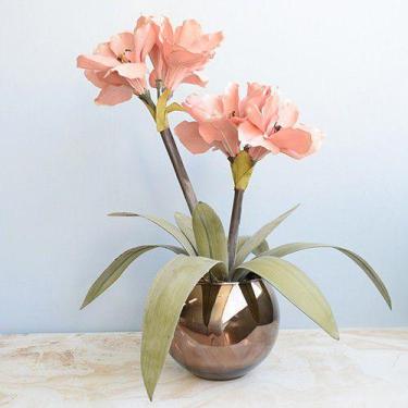 Imagem de Arranjo Amarílis Artificial Rosa no Vaso Bronze  Formosinha