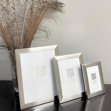 Imagem de Kit 3 Porta Retrato Prateado 1 Pequeno 1 Medio 1 Grande Luxo Decoração Foto Estilo Metal Grande Escritorio