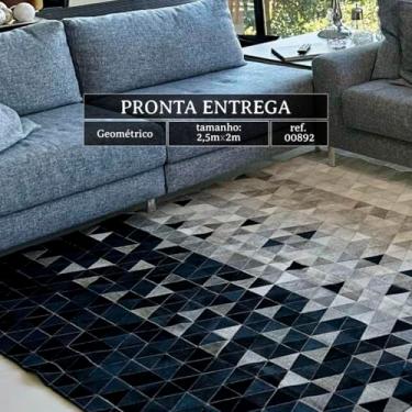 Imagem de Tapete de Couro Geométrico Triângulo Degradê 2,50m x 2,00m | 00892