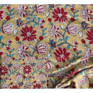 Imagem de Tecido 100% algodão estampado à mão por The Yard PRECUT 1 jarda 44 polegadas de largura para costura e artesanato – Tecido acolchoado de algodão para costura (estampa floral dourada Taiwan, 5 jardas